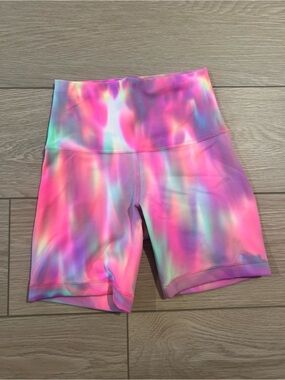 Lululemon wunder train size 2 shorts psychedelic wash